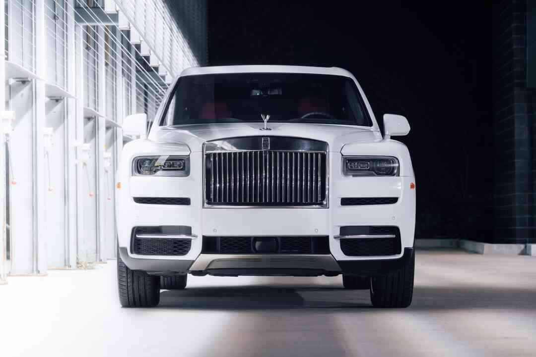 Rent A Rolls-Royce Cullinan - BluStreet Jersey City Exotic Car Rentals